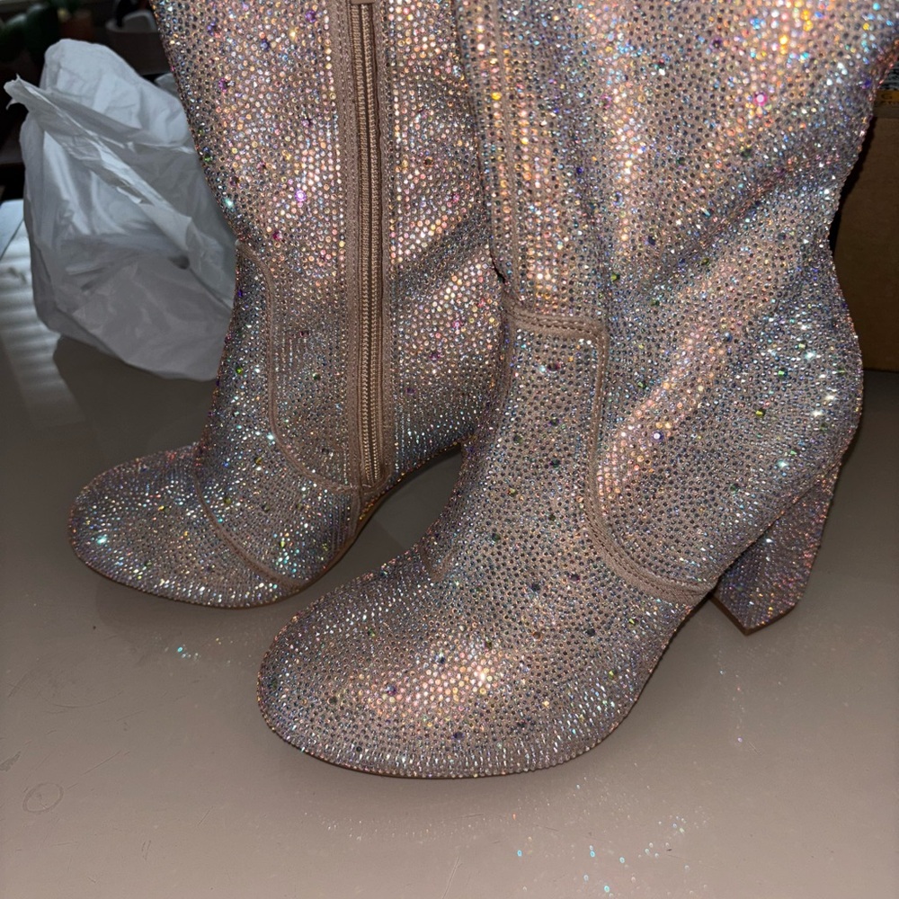 Sparkling Women's Boots - Picture 2 of 2